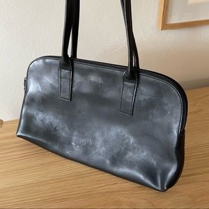 Vintage Furla Shoulder Back Smooth Black Italian Leather